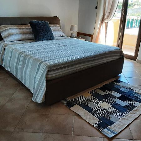 Bed and Breakfast Tre Stelle à Porto Torres Extérieur photo